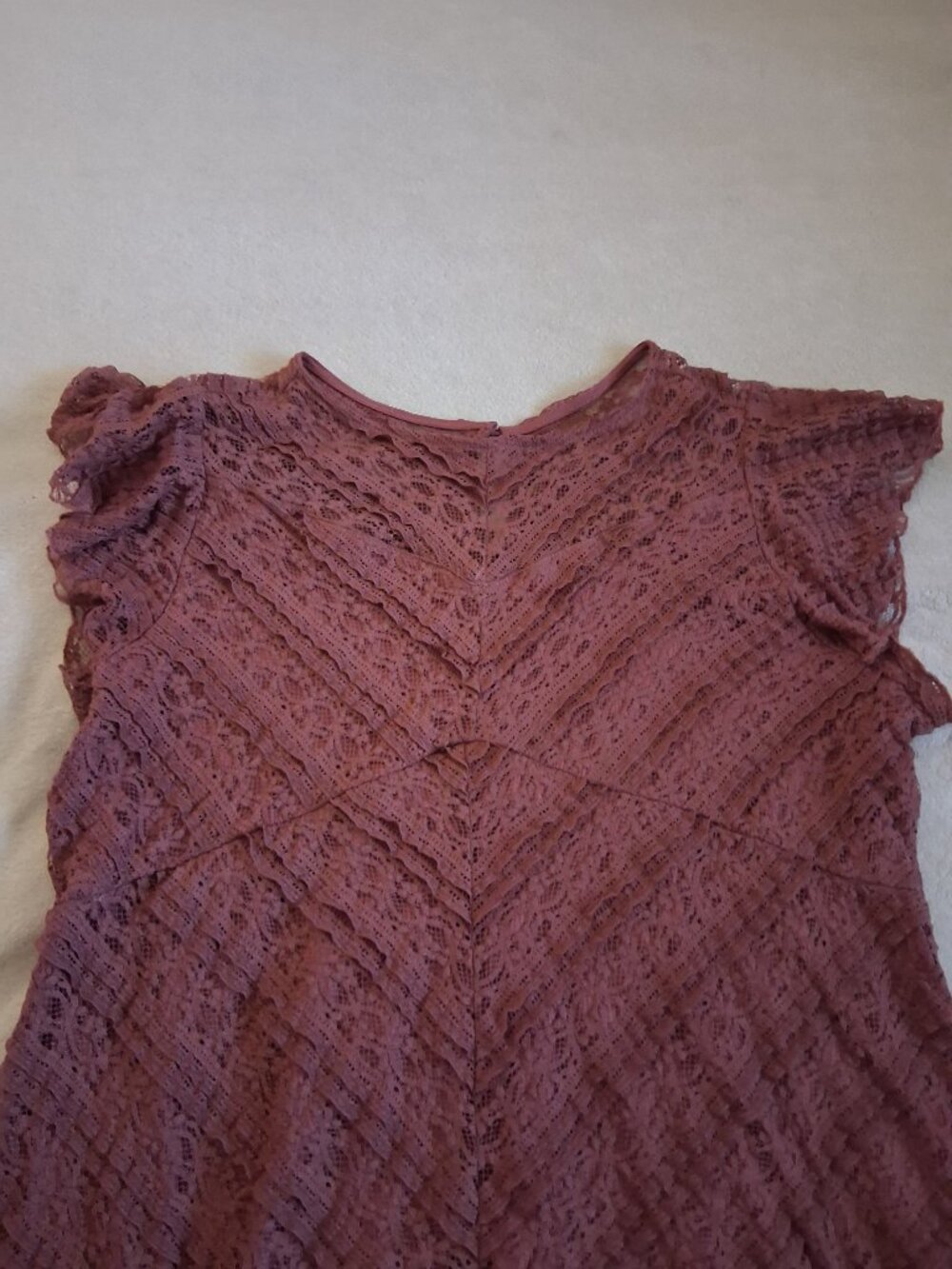 Torrid Women's Size 3X Dusty Rose Lace Babydoll Crewneck Sharkbite Hem Top - Picture 6 of 13